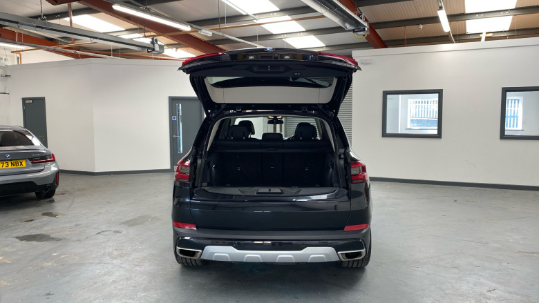 BMW X5 xDrive40i xLine 5dr Auto Petrol Estate